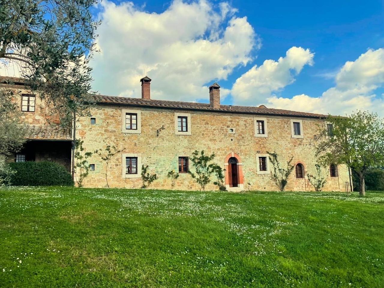 Agriturismo Le Sorbelle D'Orcia Con Piscina Pienza Exterior foto